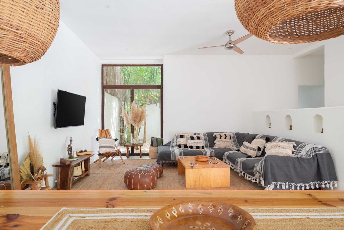Casa Purusha — 4 bedroom vacation rental in Tulum