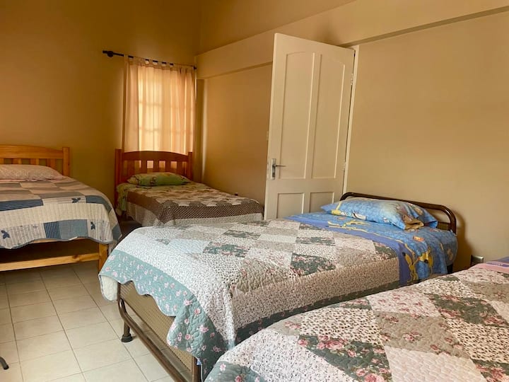 غرفة النوم 1