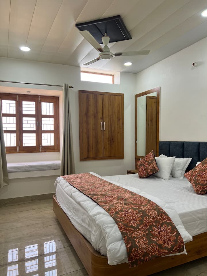 غرفة النوم 1