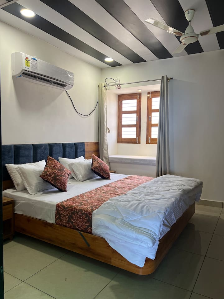 غرفة النوم 2