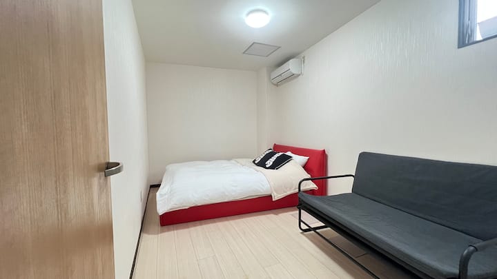 غرفة النوم 2