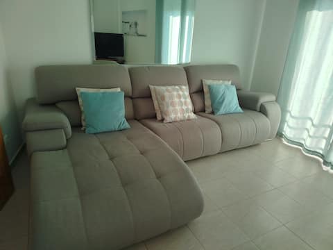 Airbnb em destaque: APARTMENT WITH SEA VIEW em Fuseta