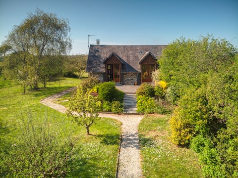 La Bergerie : Large house with spacious garden