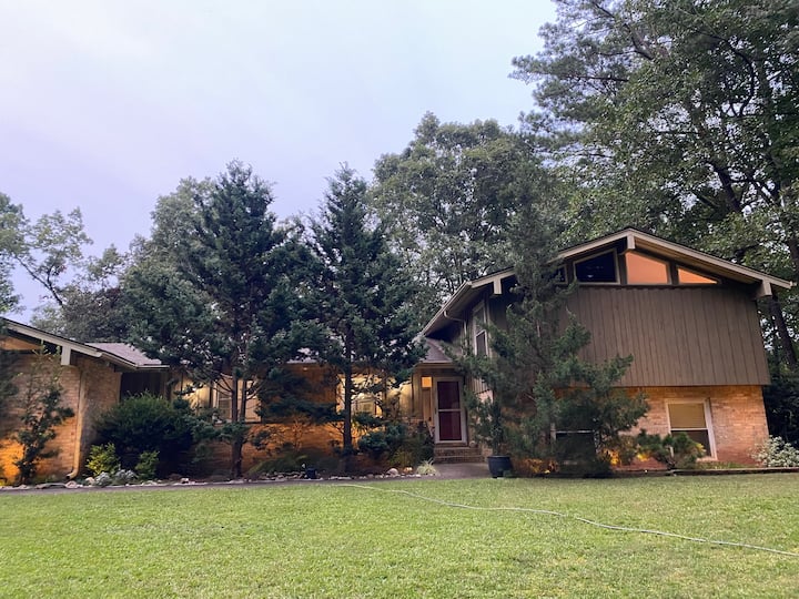Fifa 3 Bedroom, 3 Bath, Package For Up To 7 People - Roswell, GA