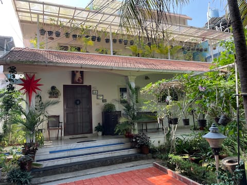 Pearl House