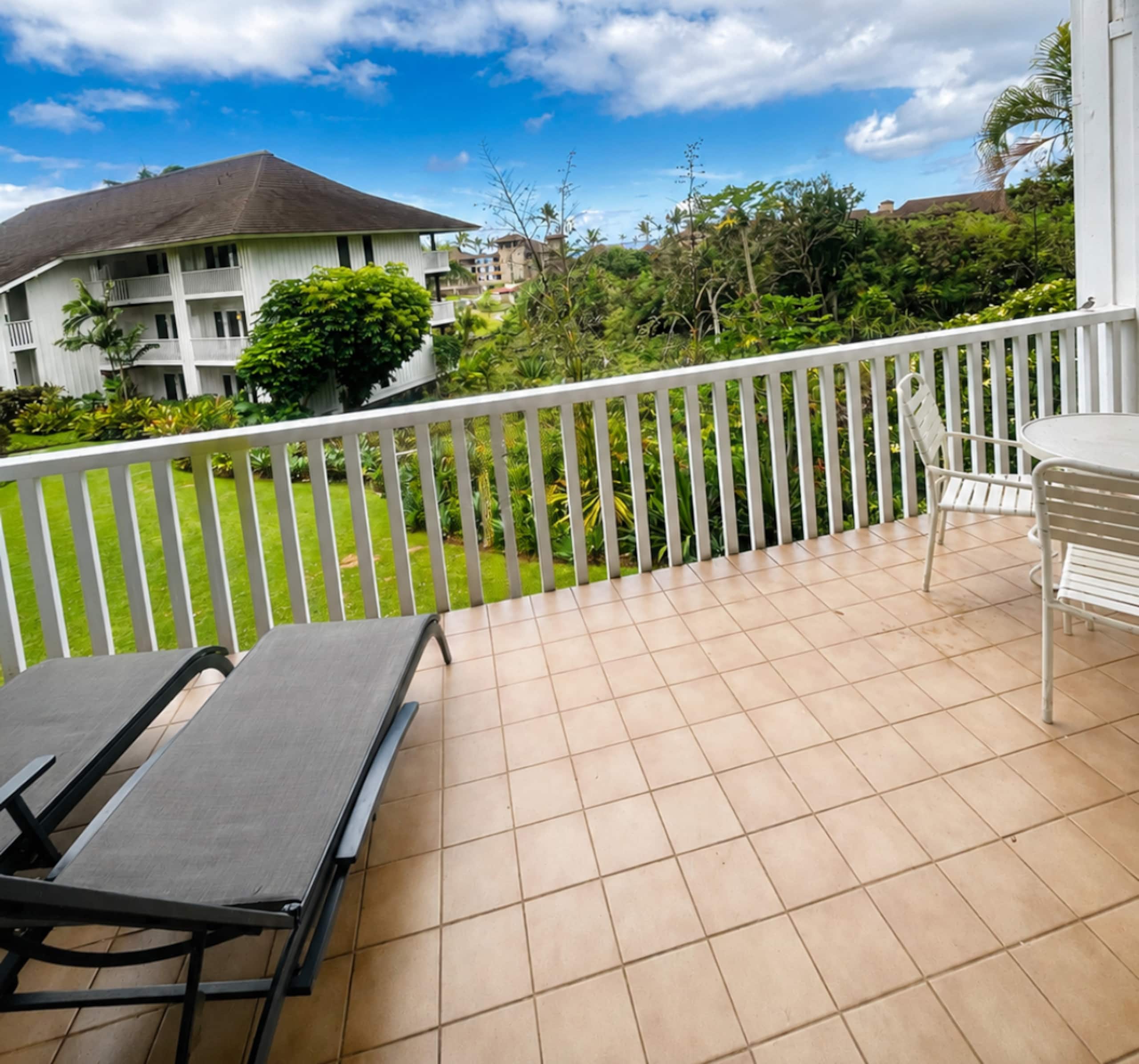 Beautiful Ocean View Condo, A/C, Pool, Beach329 - Photo 8