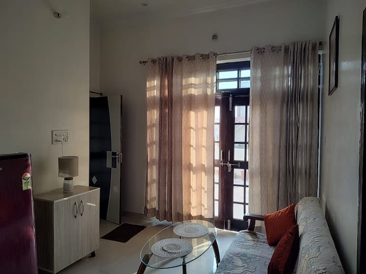 Singh Loft - A Cozy Family Escape In The City - Charbagh railway station - Lucknow