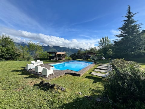 Country house on 3 ha in the countryside