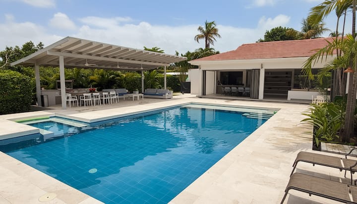 Casa En Condominio En Anapoima Remodelada En 2025 - Anapoima