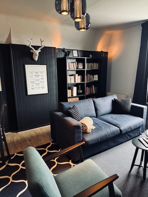 Top performing Airbnb: Apartment in a master's house. in Valenciennes