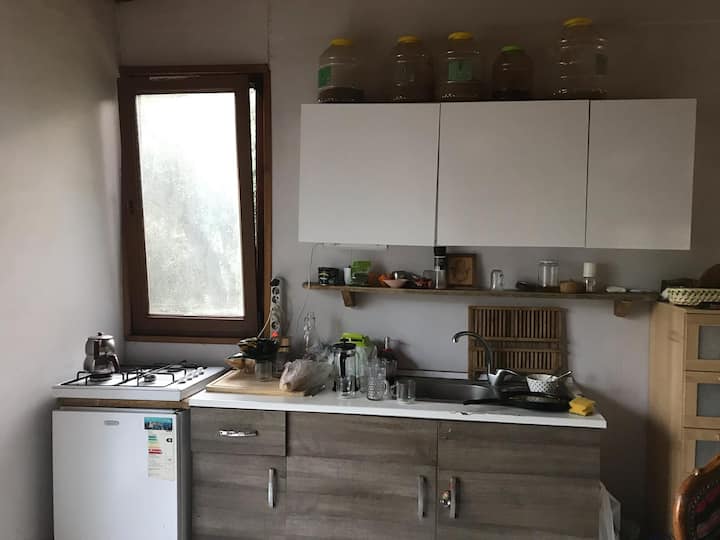 Vegan Escape To The Ida Mountains: Free Meals - Ida