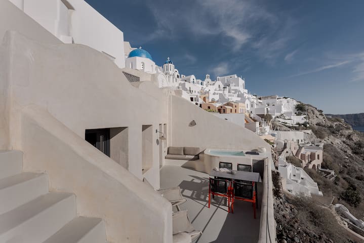 Remarkable Stays managed Airbnb listing 2