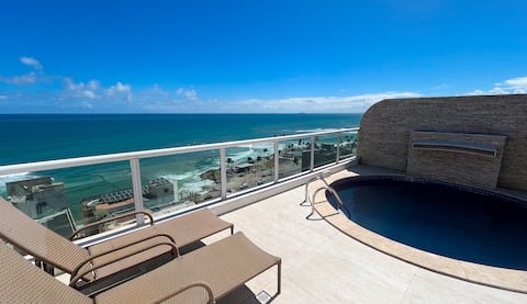 Luxury oceanfront penthouse in Salvador / Bahia.