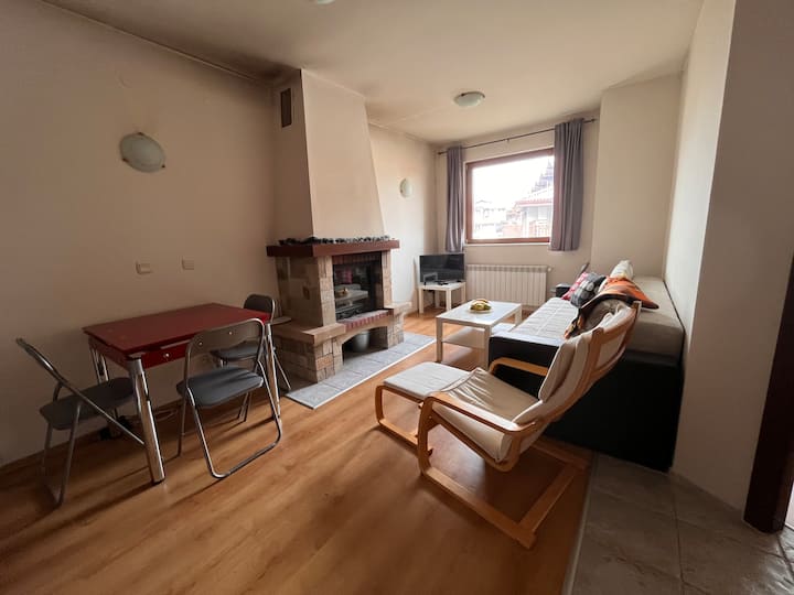 Cozy And Warm Apt With Nice View To The Mountain - Bansko