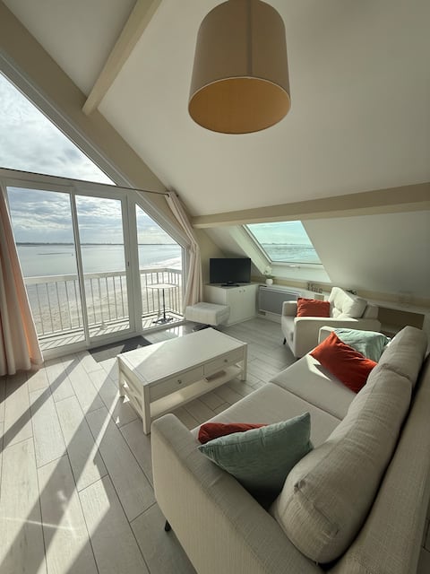 Panoramic view of Somme Bay: Unique!