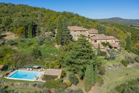 Dream House in Tuscany, with Amazing View and Pool