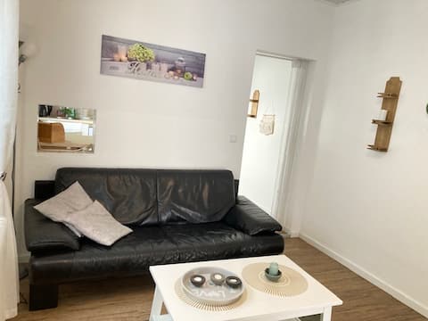 2.5-room apartment, Frankfurt/Darmstadt area (1-3 people)