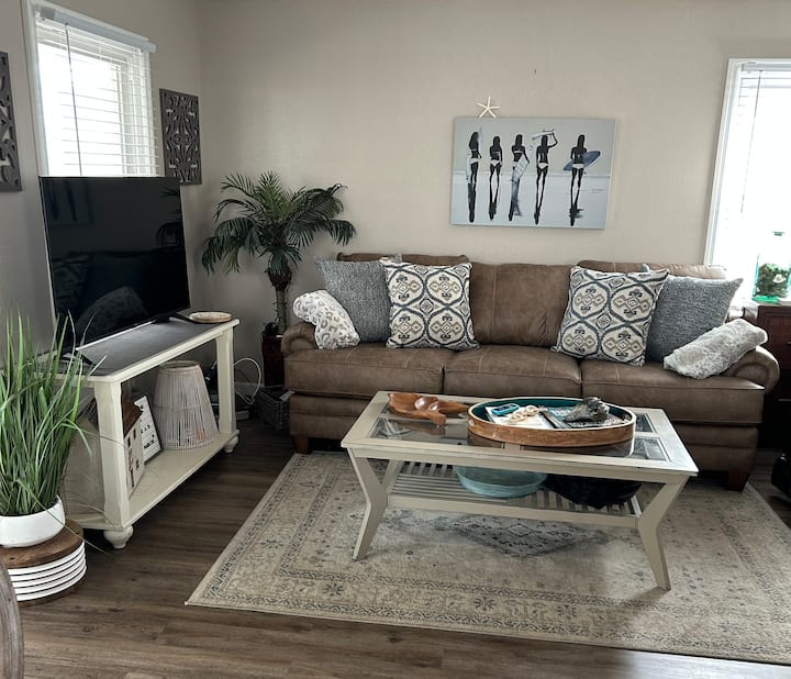 OBX Sunny and 75 In beautiful Kill Devil Hills!! - Houses for Rent