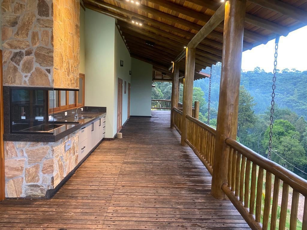 Airbnb em destaque: Luxury home, view, all amenities em Camanducaia
