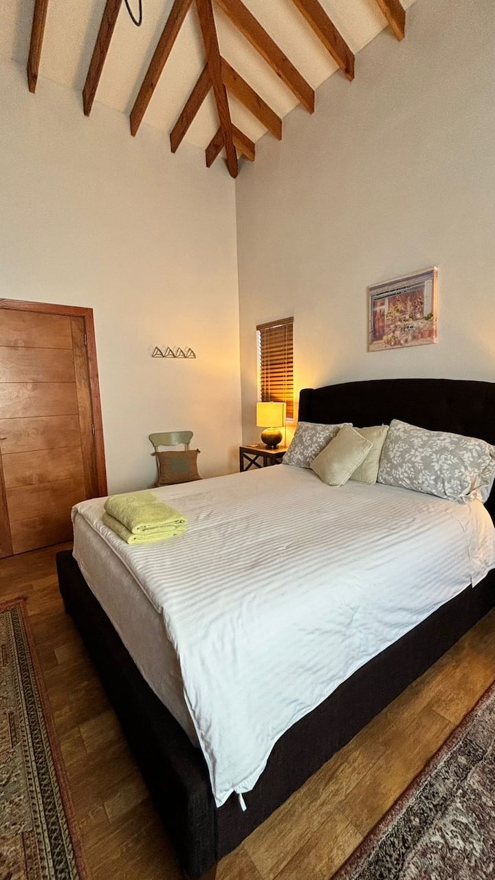 საძინებელი 1