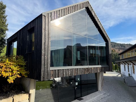 Chalet with Lakeview