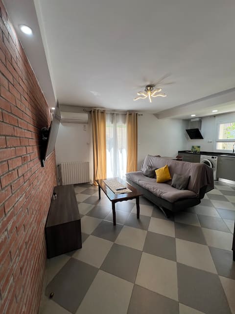 Cozy family apartment with private pool & garden