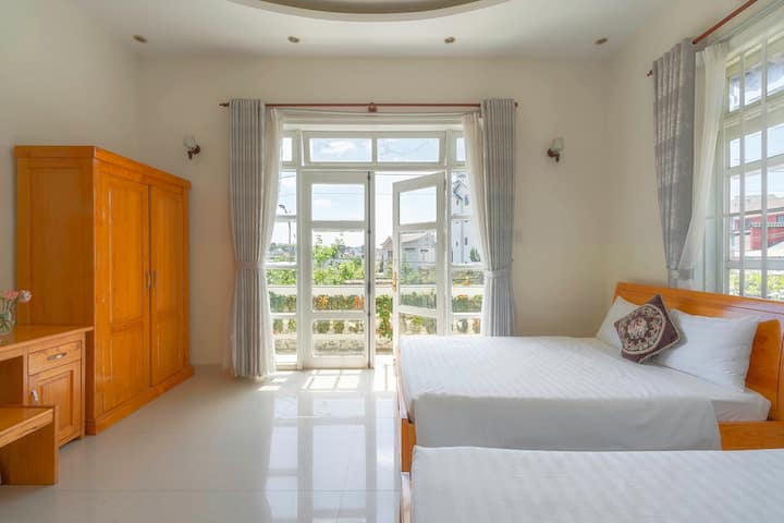 საძინებელი 3