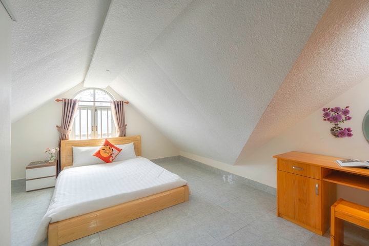 საძინებელი 7