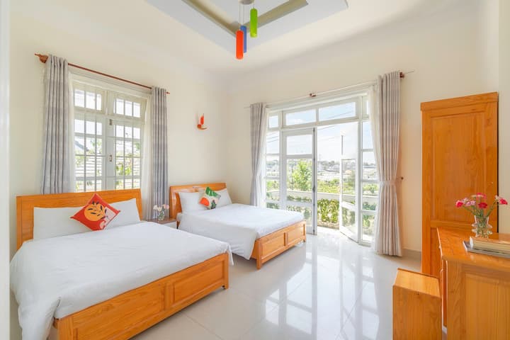 საძინებელი 2