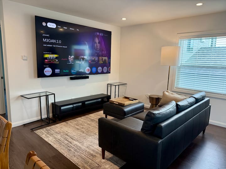 2bd House•98” Tv•king Bed•parking•ac•near Biotechs - UCSF, South San Francisco