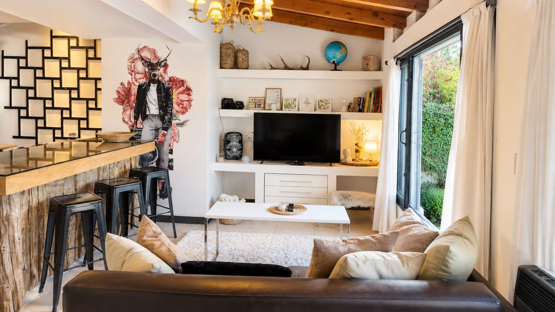 Ñireco HousE, No Commission