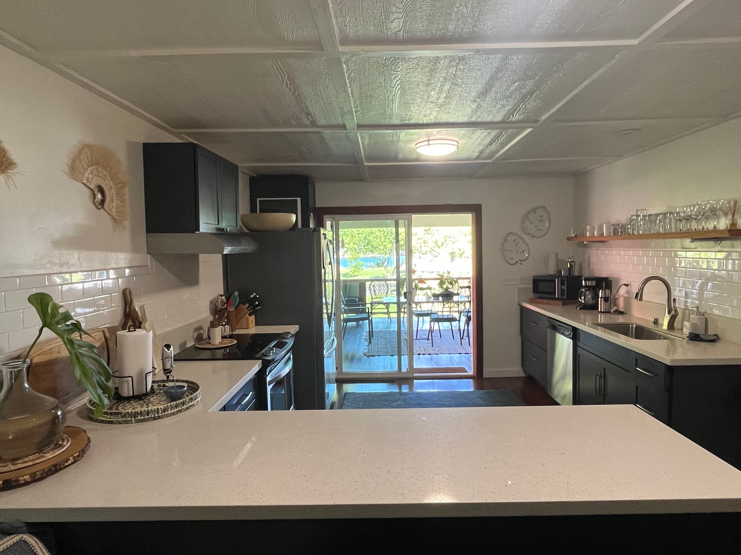Home in Hilo · ★4.87 · 2 bedrooms · 2 beds · 2 baths - Image 5