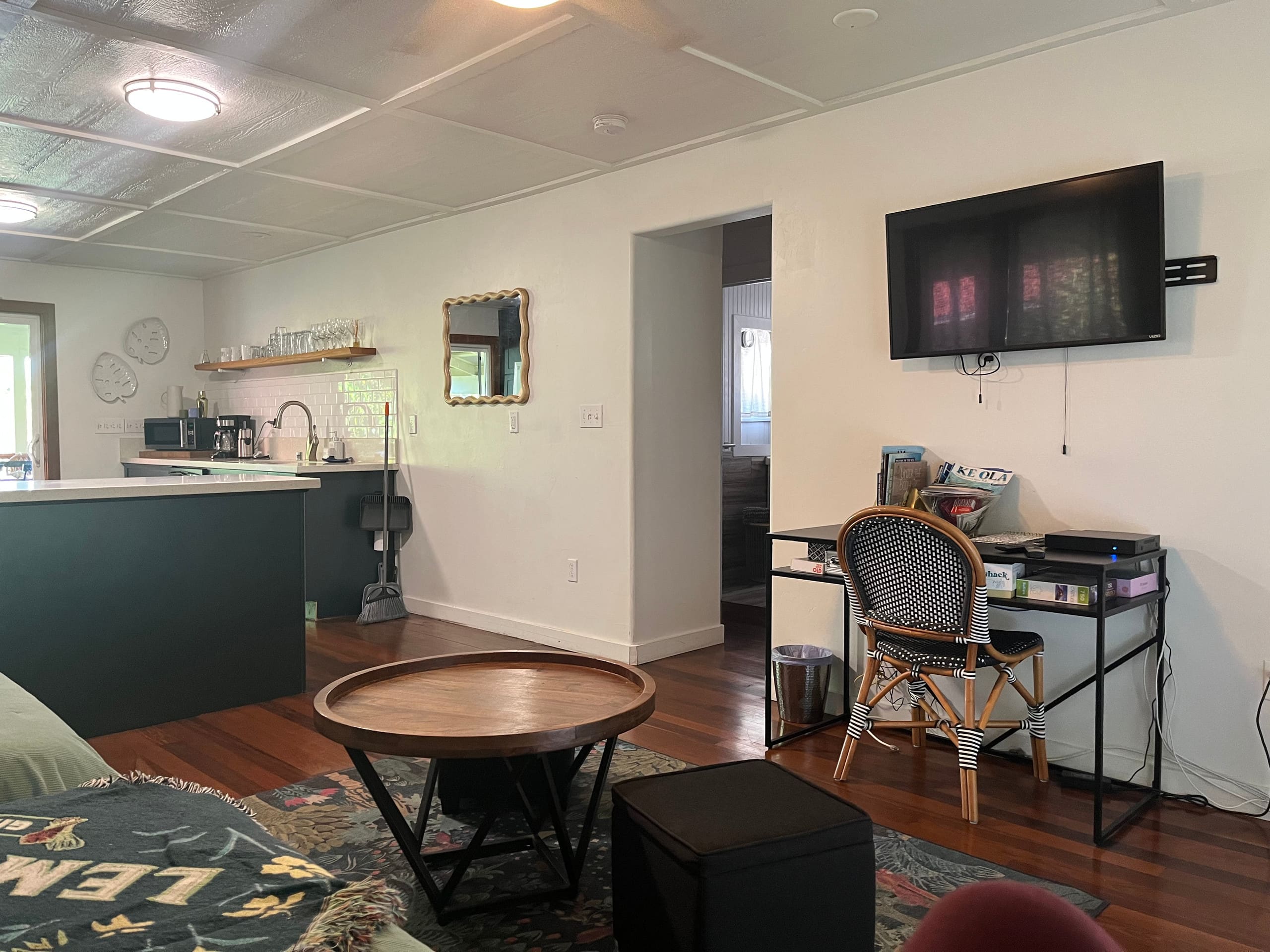 Home in Hilo · ★4.87 · 2 bedrooms · 2 beds · 2 baths - Image 3