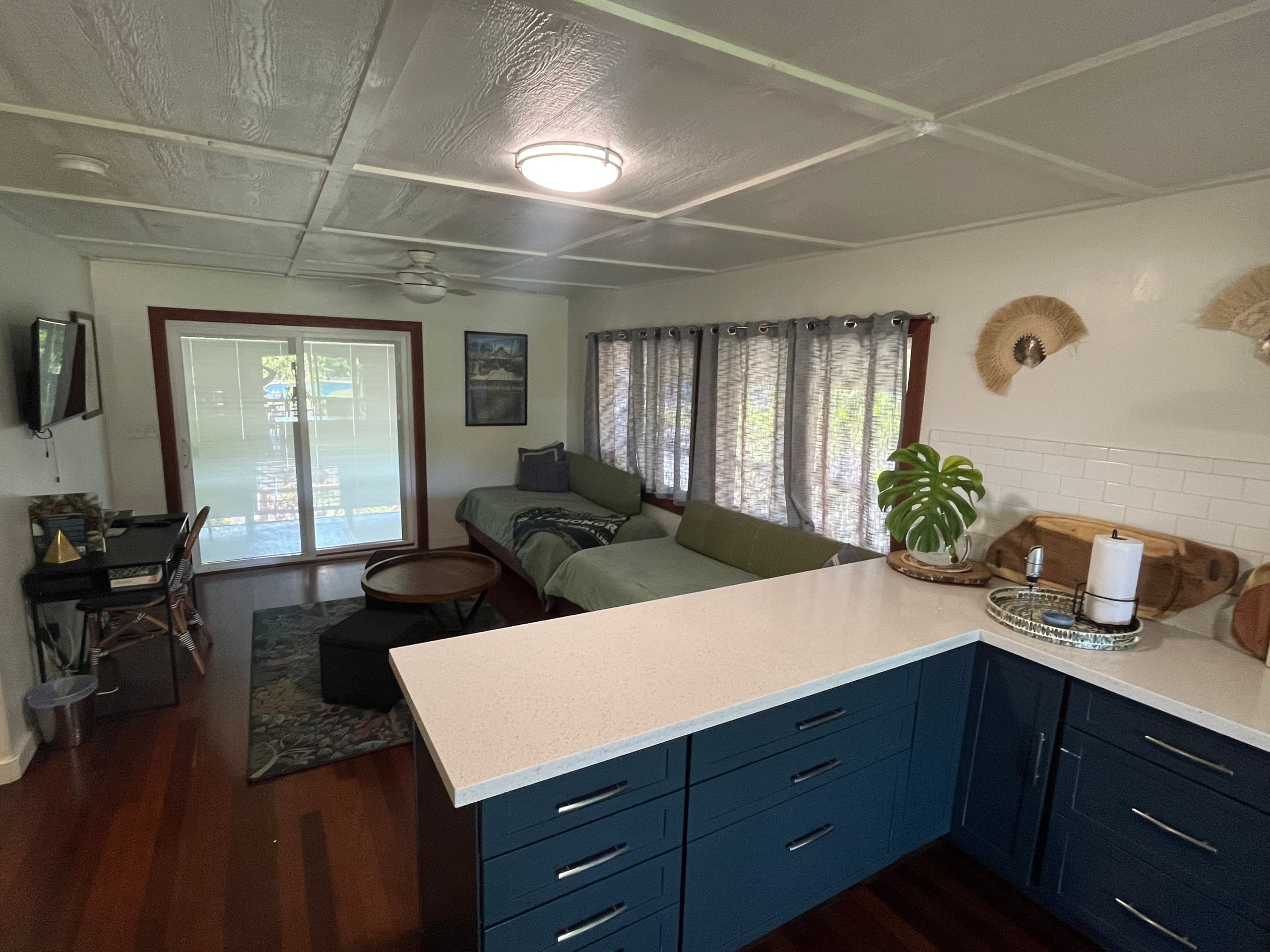Home in Hilo · ★4.87 · 2 bedrooms · 2 beds · 2 baths - Image 4