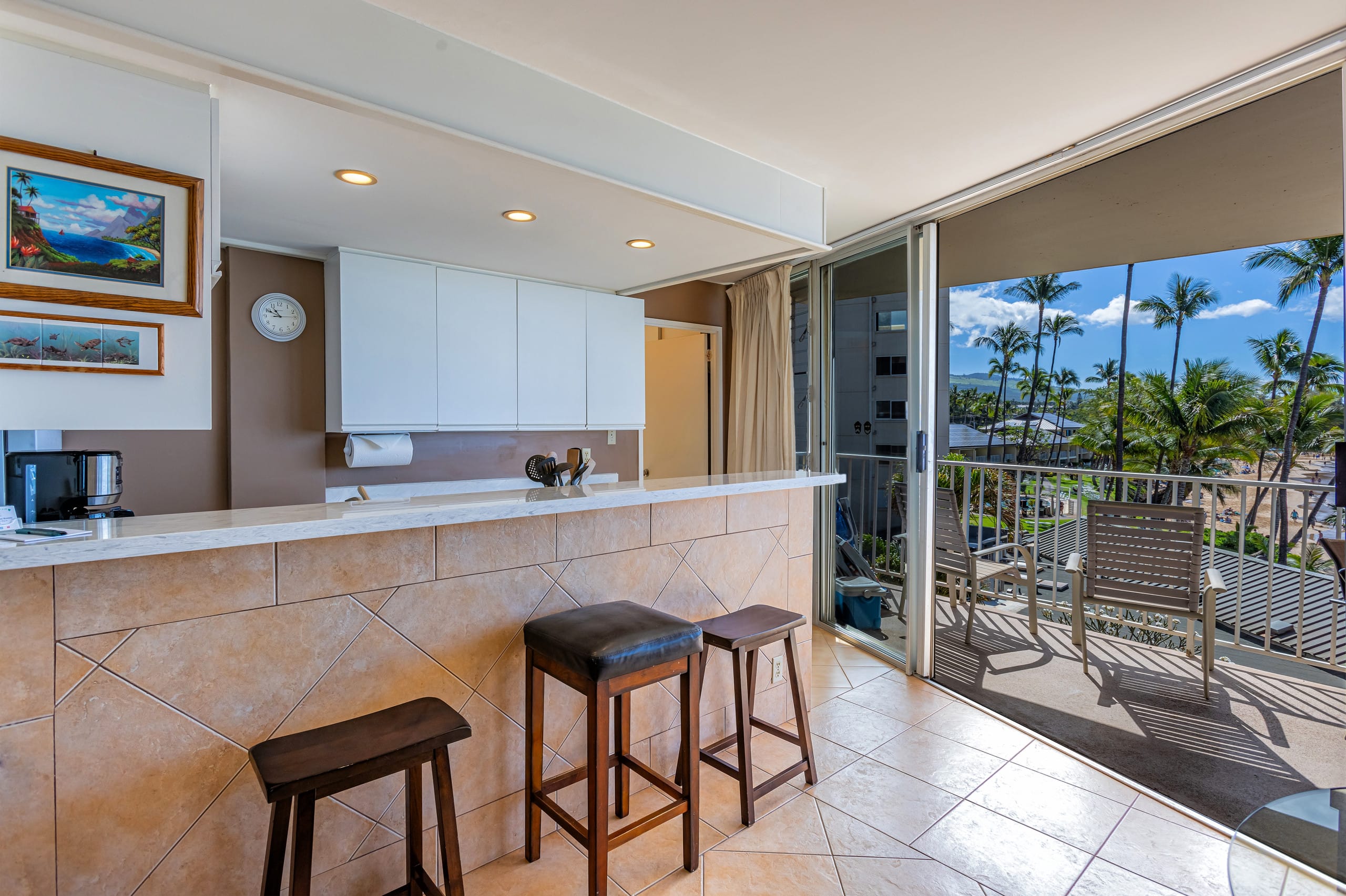 Condo in Kihei · ★4.0 · 2 bedrooms · 4 beds · 2 baths - Image 11