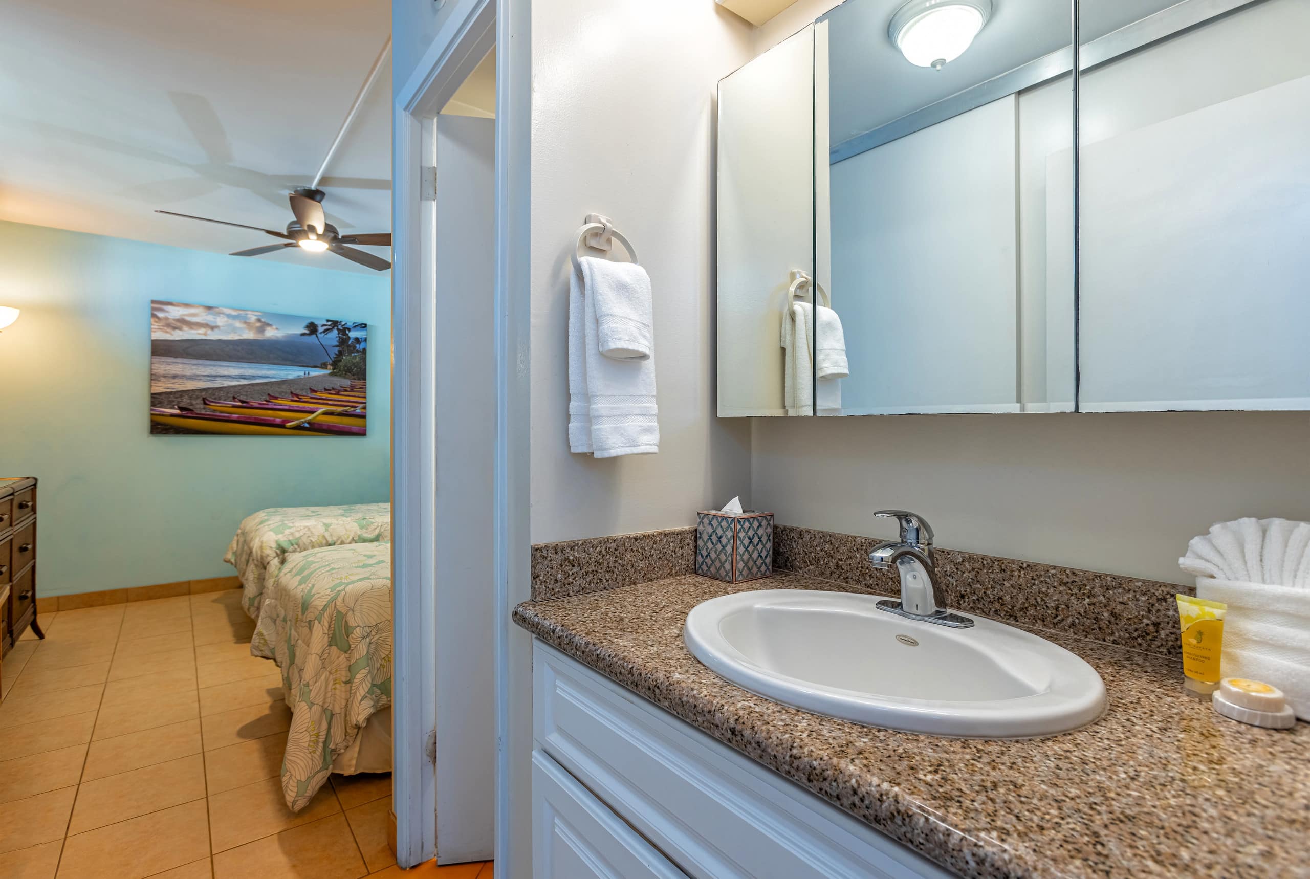 Condo in Kihei · ★4.0 · 2 bedrooms · 4 beds · 2 baths - Image 21