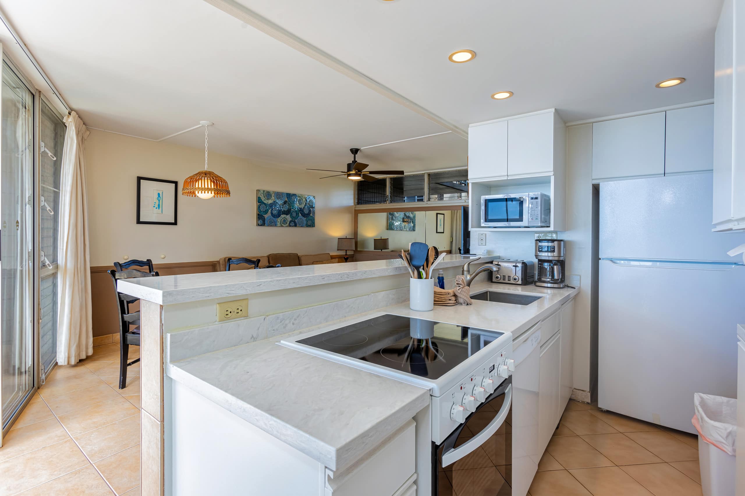 Condo in Kihei · ★4.0 · 2 bedrooms · 4 beds · 2 baths - Image 3