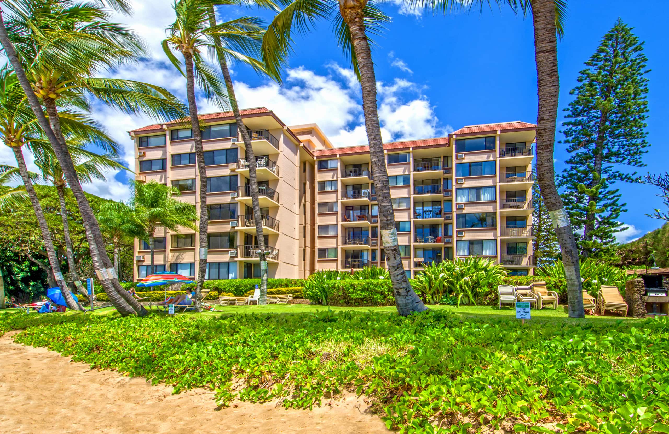 Condo in Kihei · ★4.75 · 2 bedrooms · 4 beds · 1 bath - Image 5