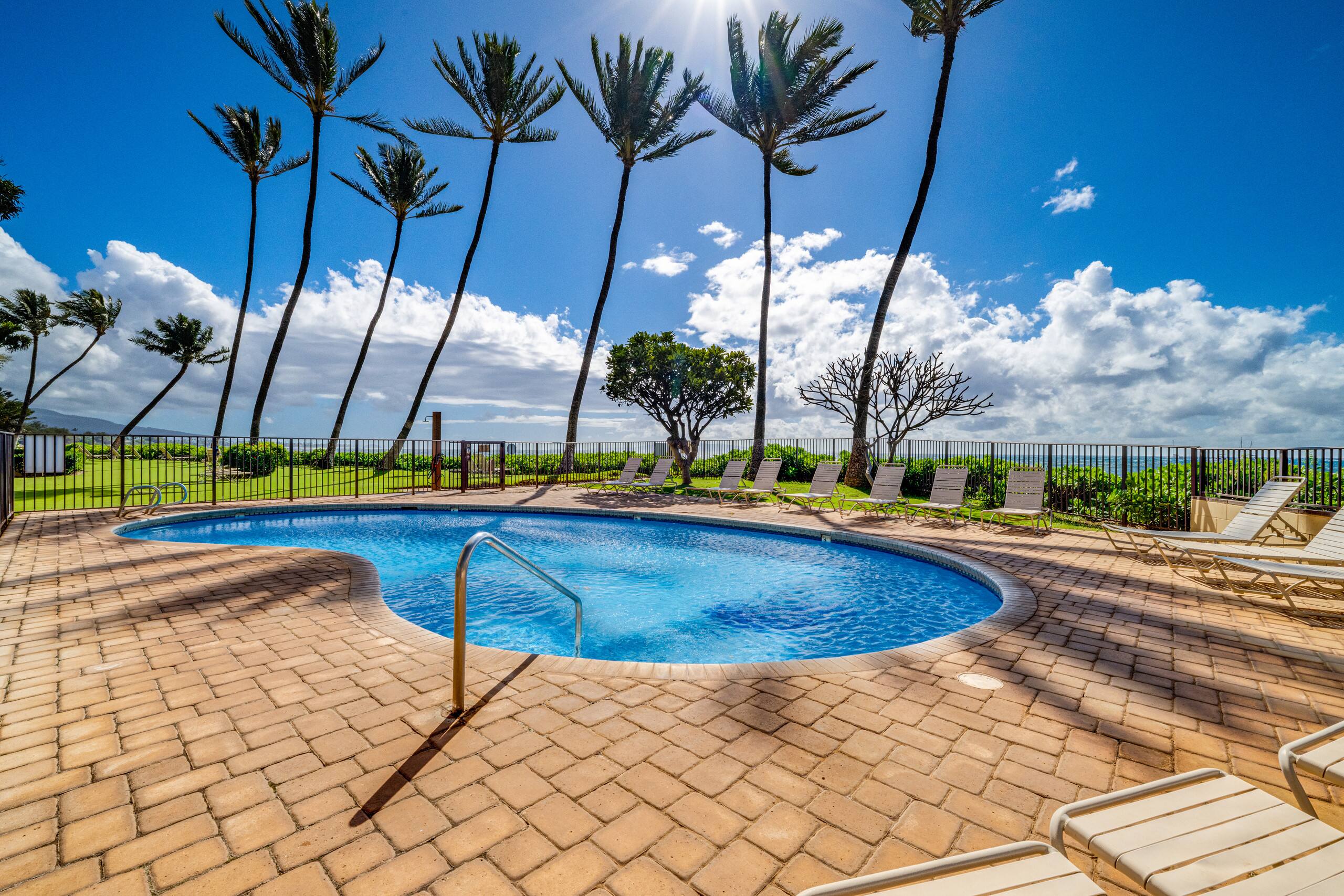 Condo in Kihei · ★4.83 · 1 bedroom · 2 beds · 1 bath - Image 5