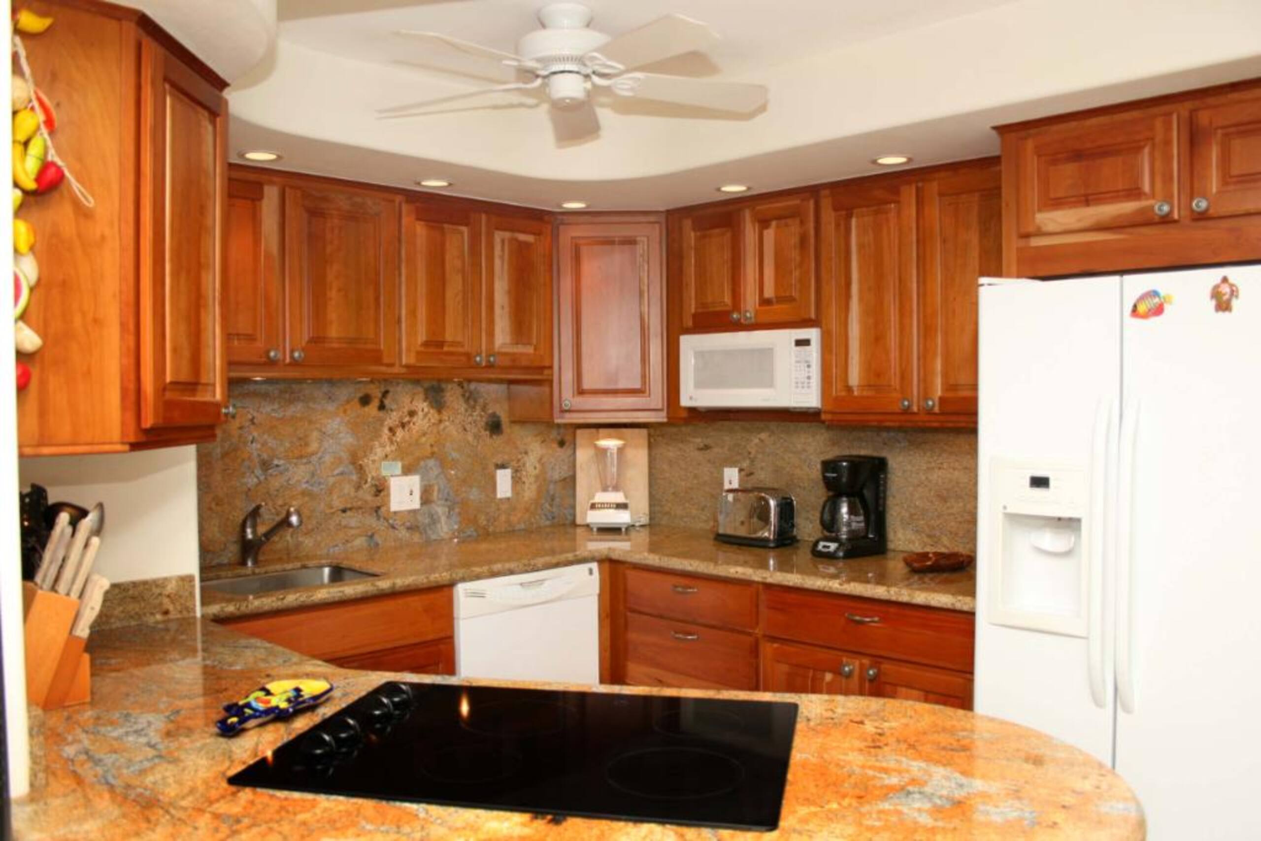 Condo in Kihei · ★4.83 · 1 bedroom · 2 beds · 1 bath - Image 3
