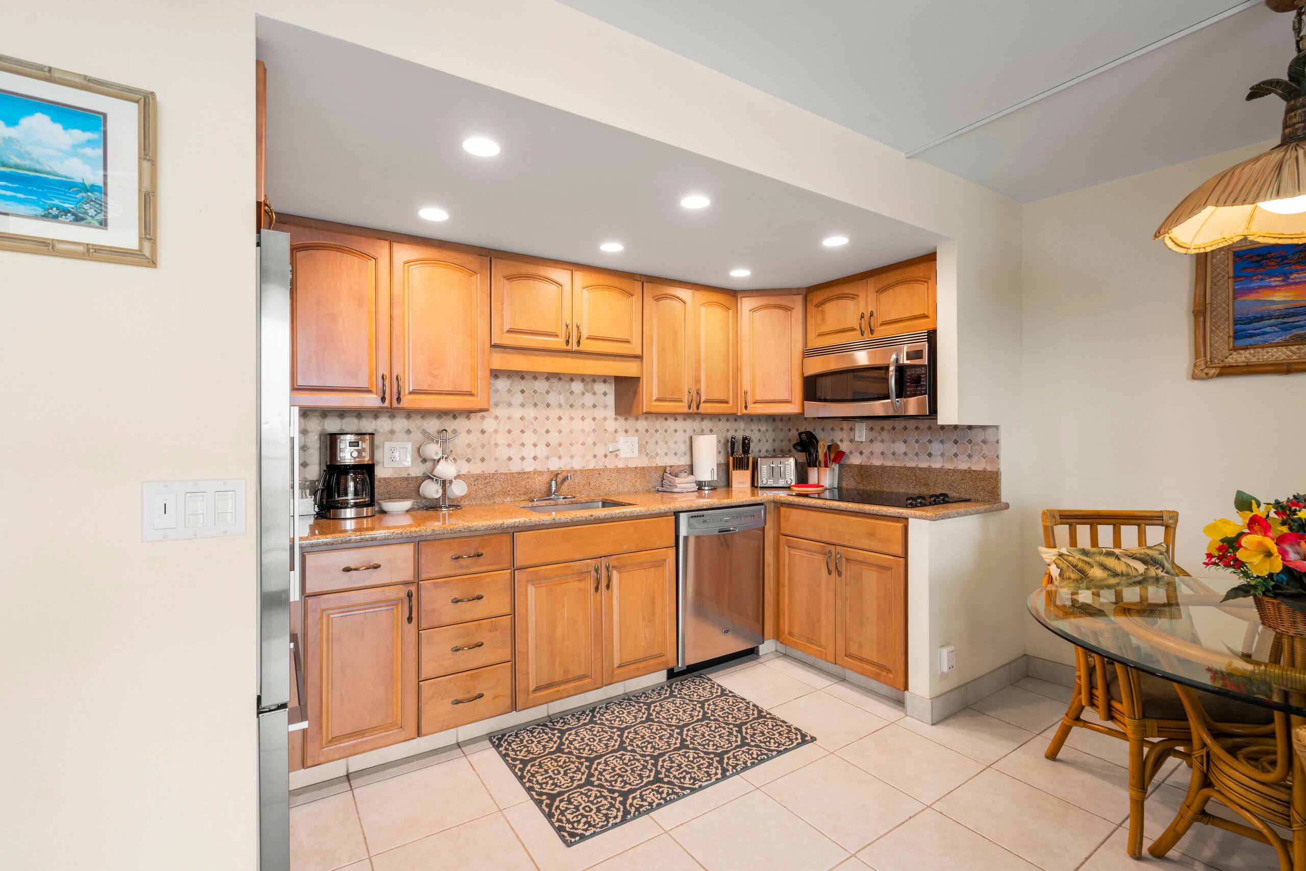 Condo in Kihei · ★4.8 · 1 bedroom · 2 beds · 2 baths - Image 13