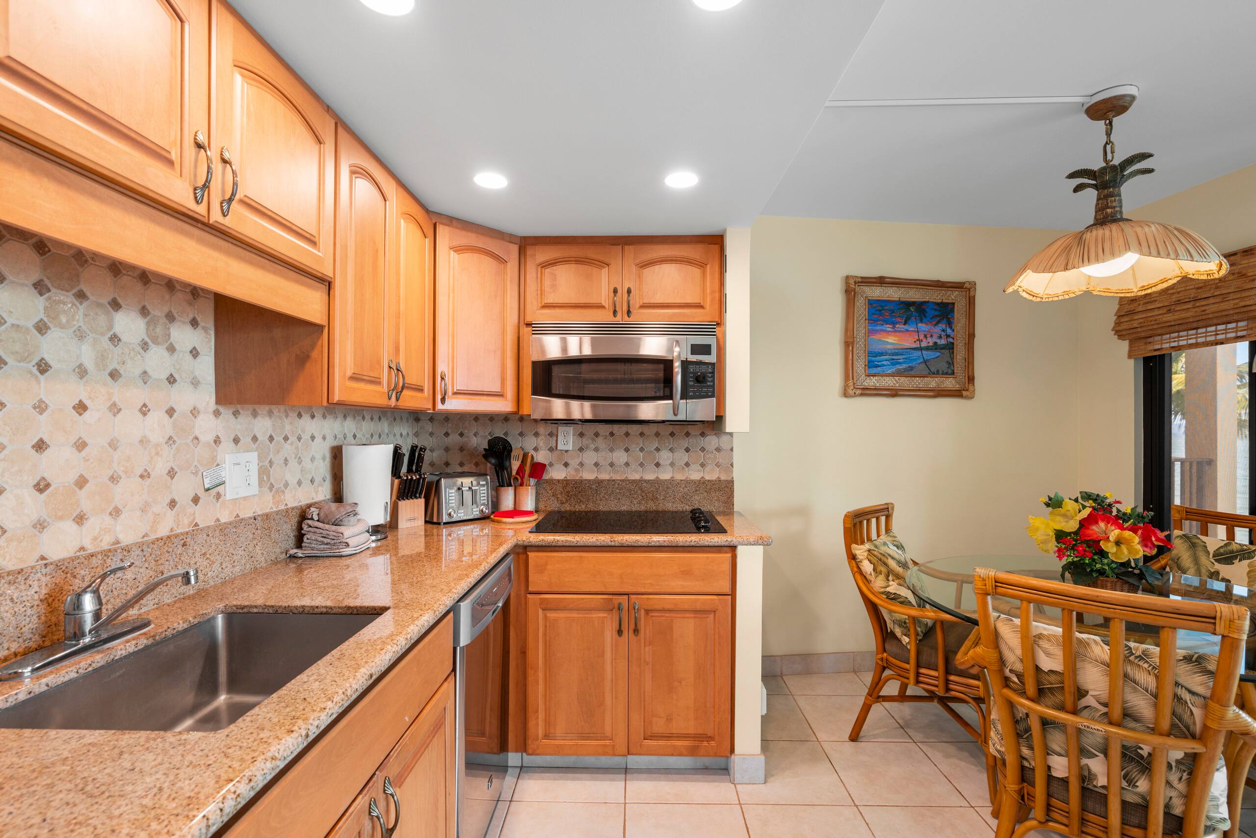 Condo in Kihei · ★4.8 · 1 bedroom · 2 beds · 2 baths - Image 15