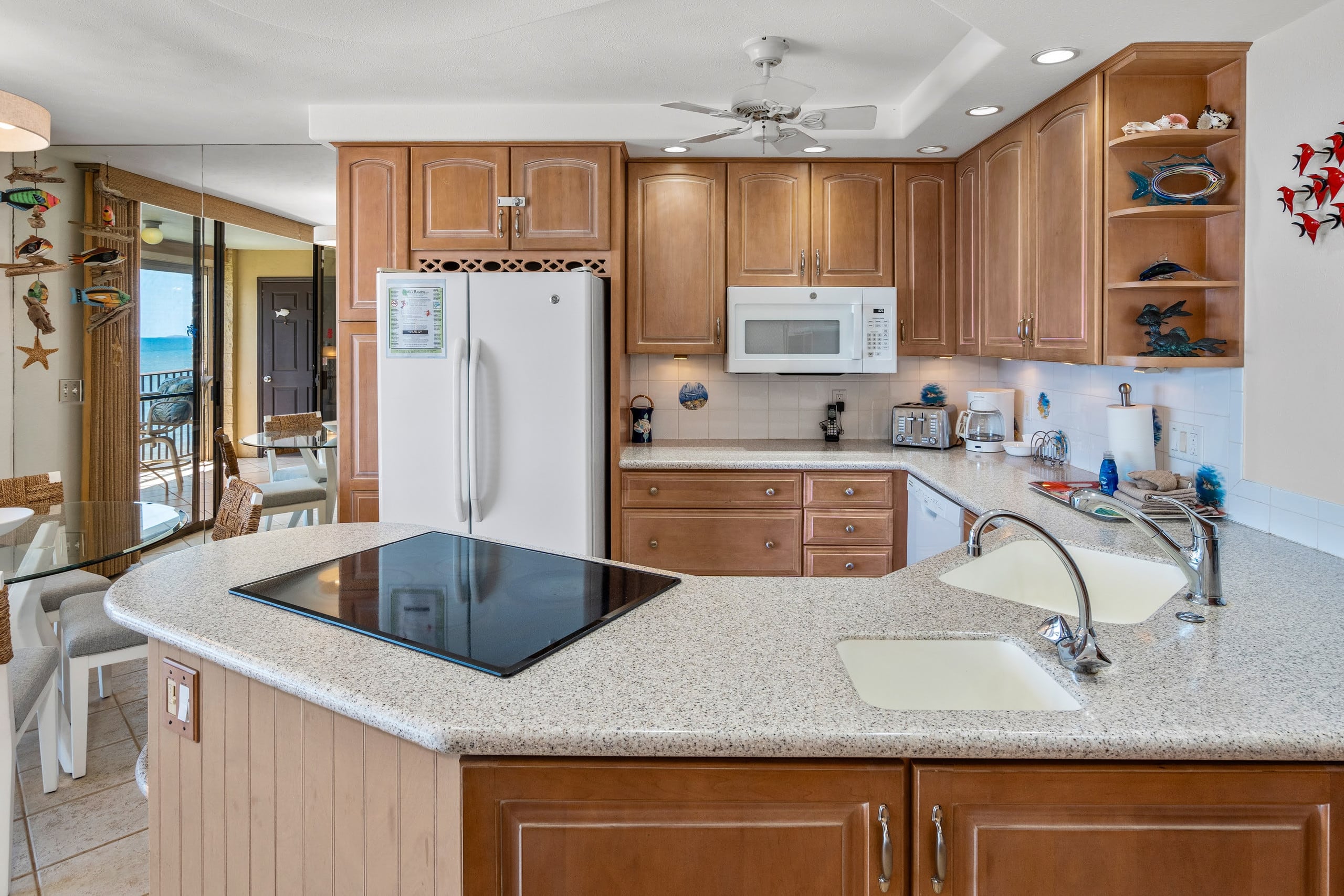 Condo in Kihei · ★5.0 · 1 bedroom · 2 beds · 2 baths - Image 14