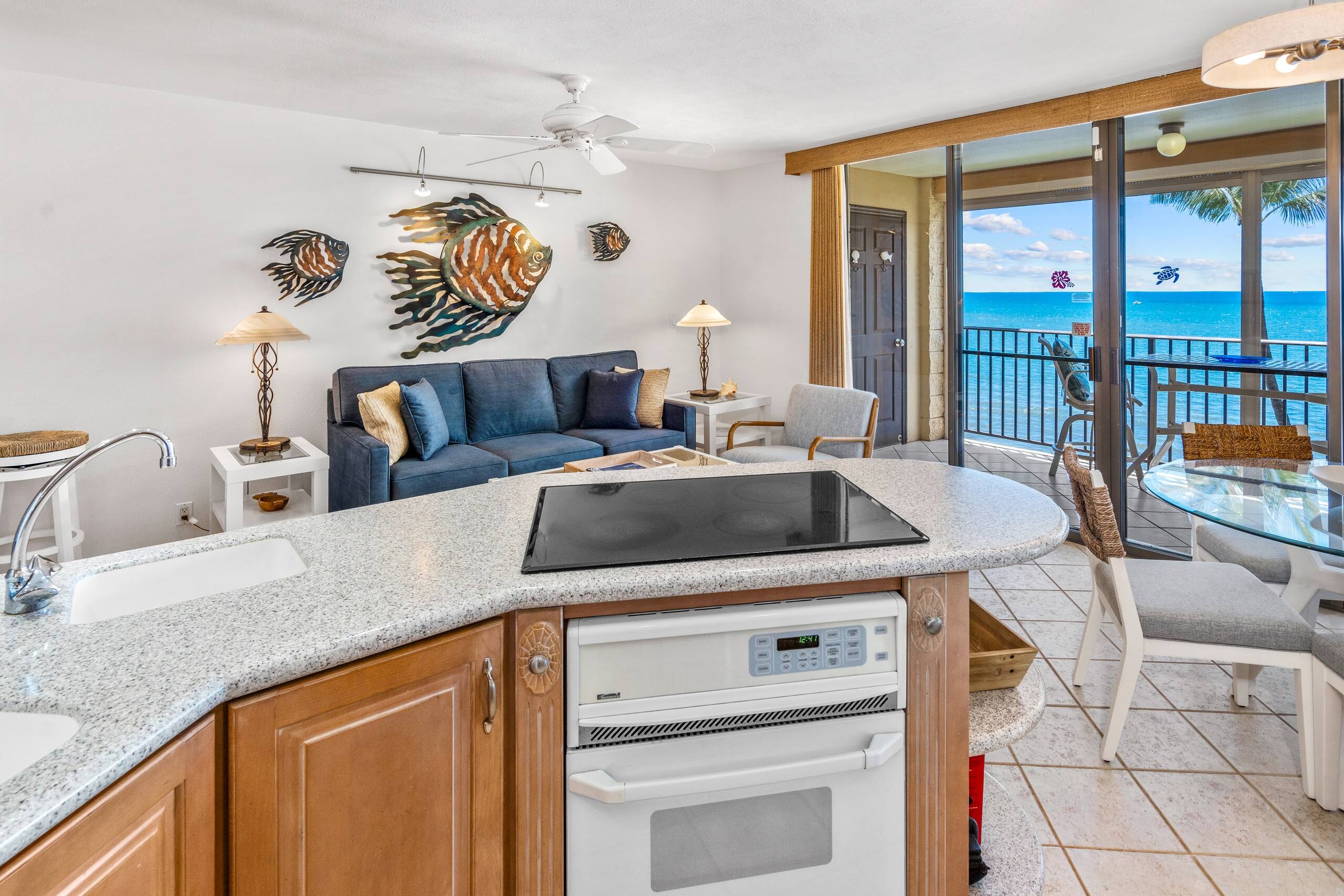 Condo in Kihei · ★5.0 · 1 bedroom · 2 beds · 2 baths - Image 13