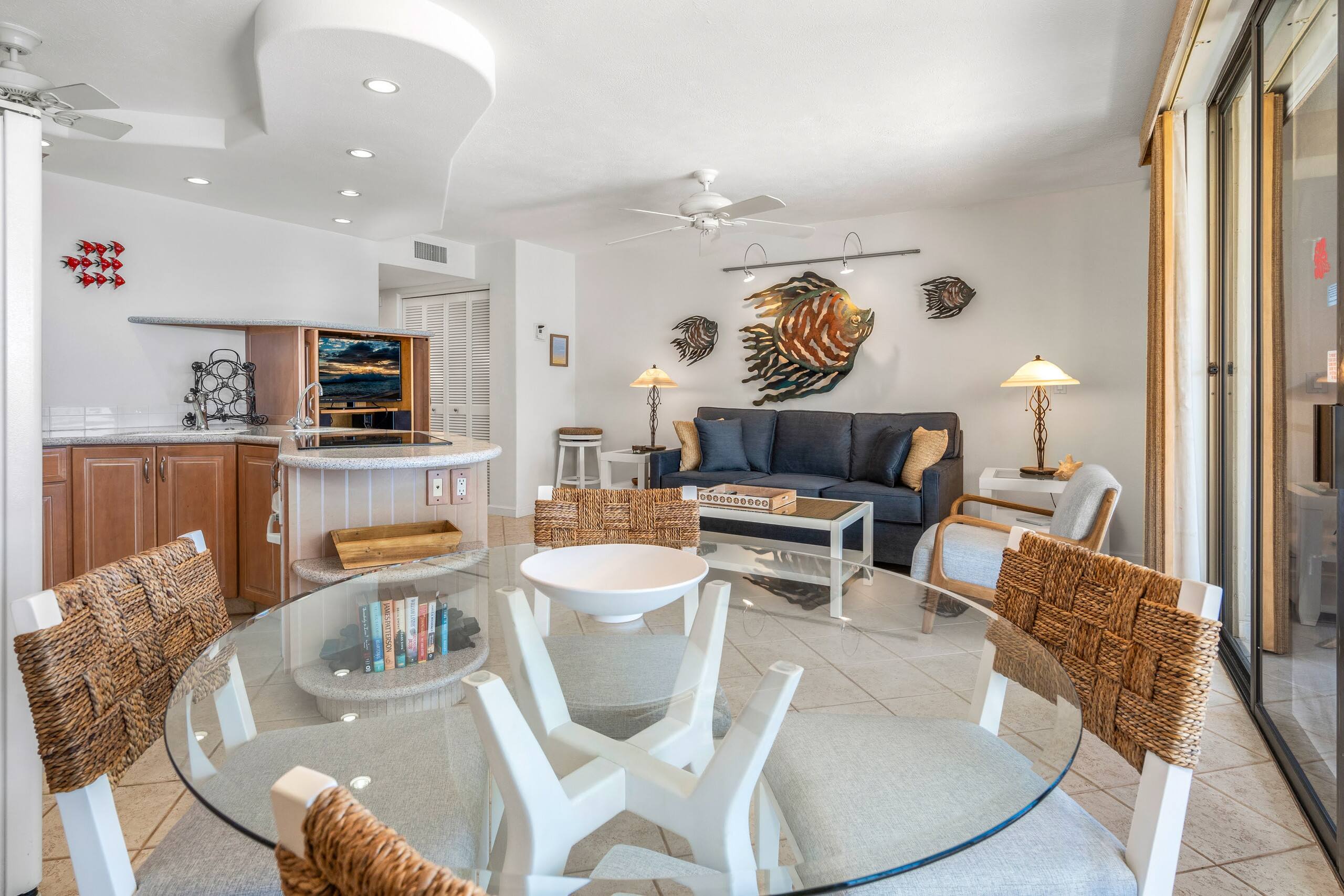 Condo in Kihei · ★5.0 · 1 bedroom · 2 beds · 2 baths - Image 12