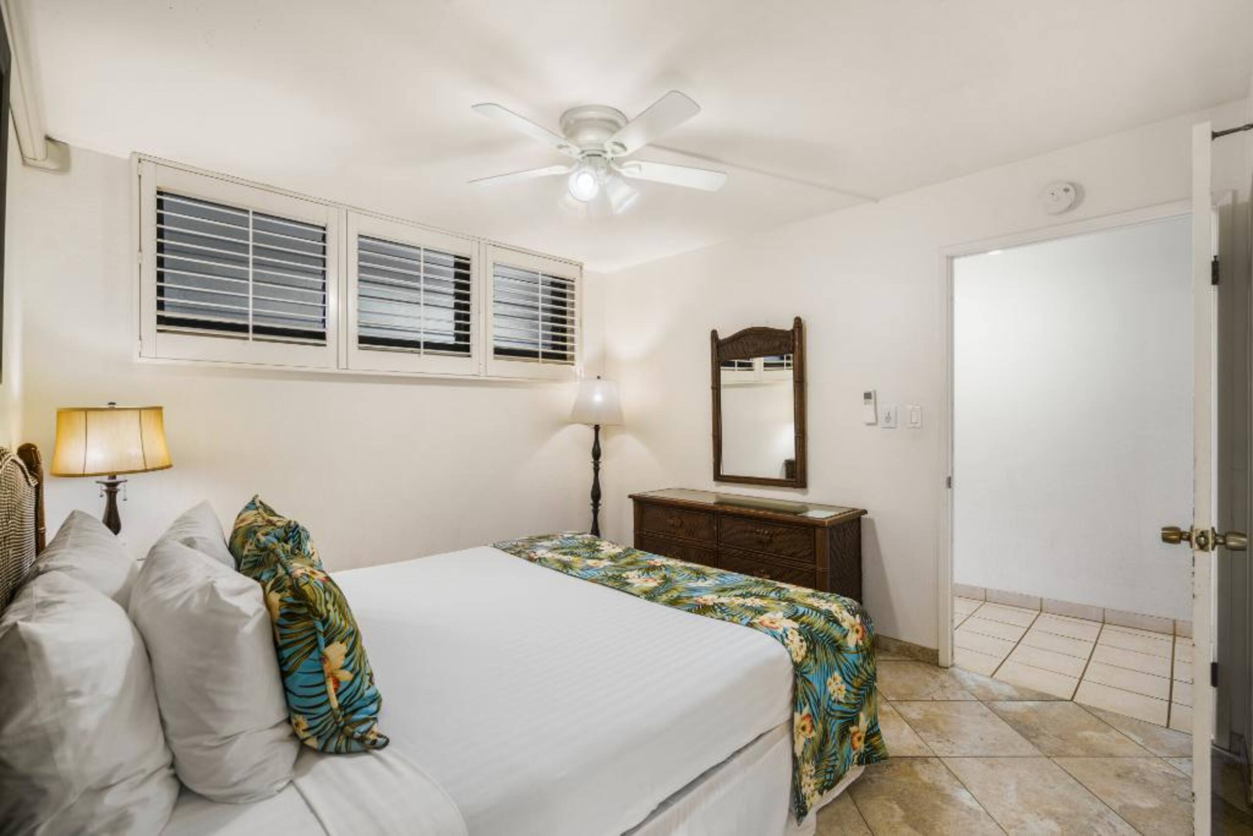 Condo in Kihei · ★4.83 · 1 bedroom · 2 beds · 1.5 baths - Image 20