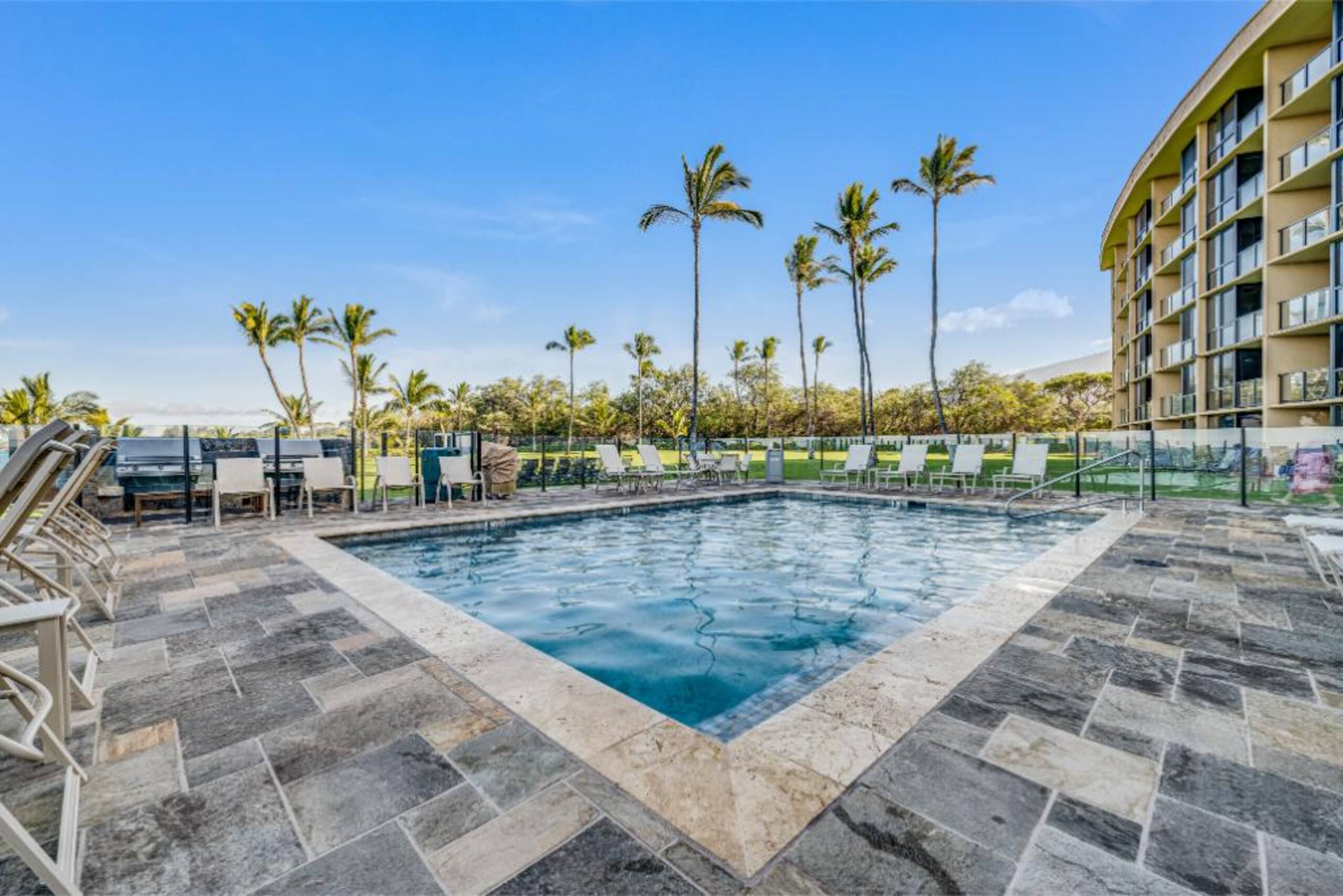 Condo in Kihei · ★4.83 · 1 bedroom · 2 beds · 1.5 baths - Image 33