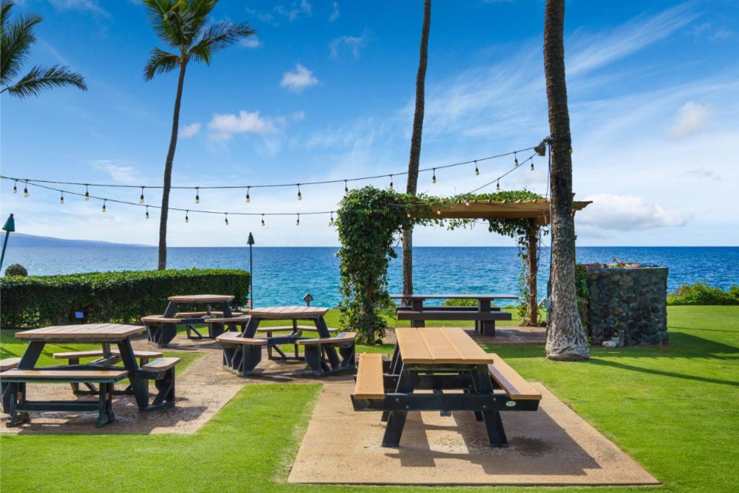 Condo in Kihei · ★4.83 · 1 bedroom · 2 beds · 1.5 baths - Image 25