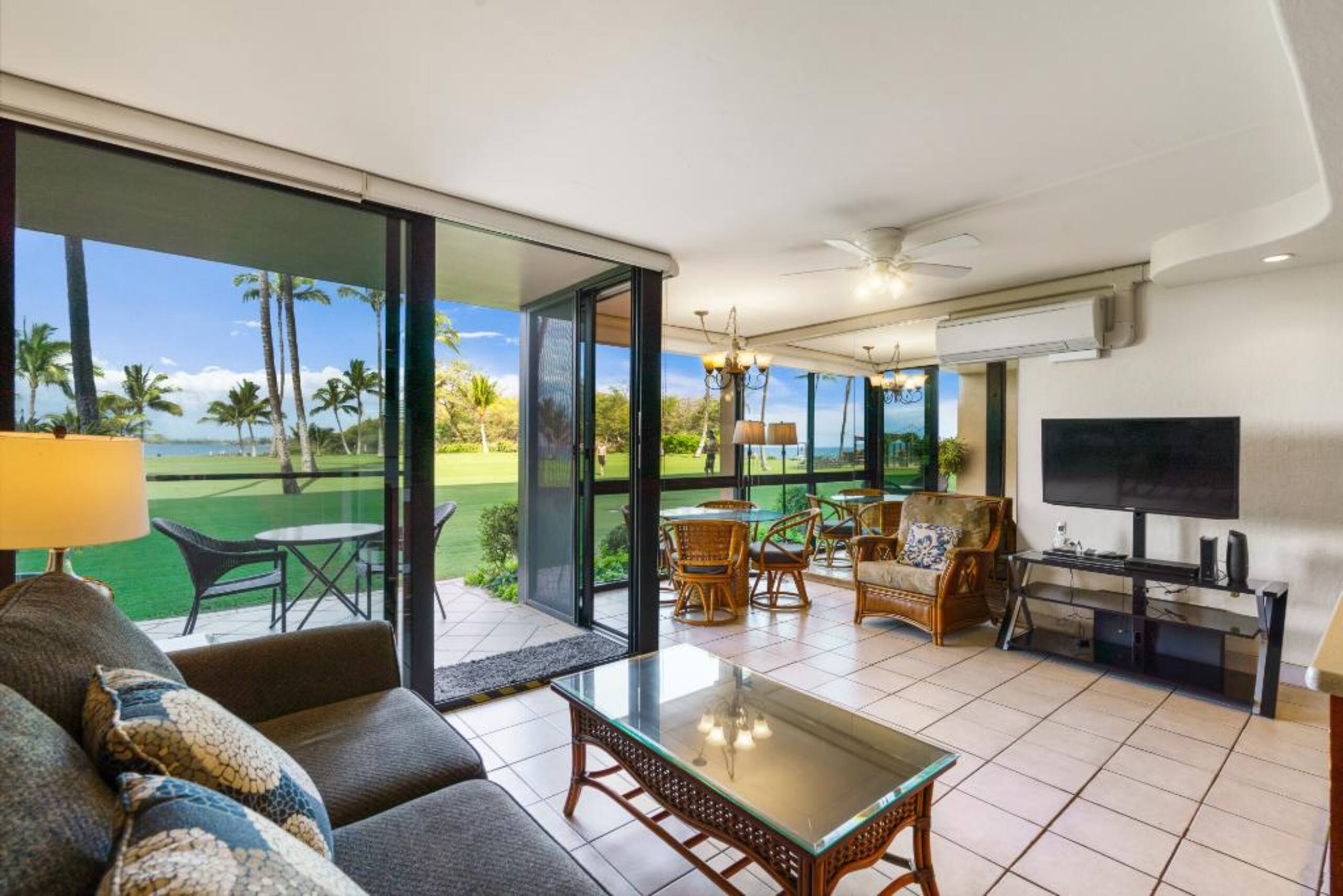 Condo in Kihei · ★4.83 · 1 bedroom · 2 beds · 1.5 baths - Image 8
