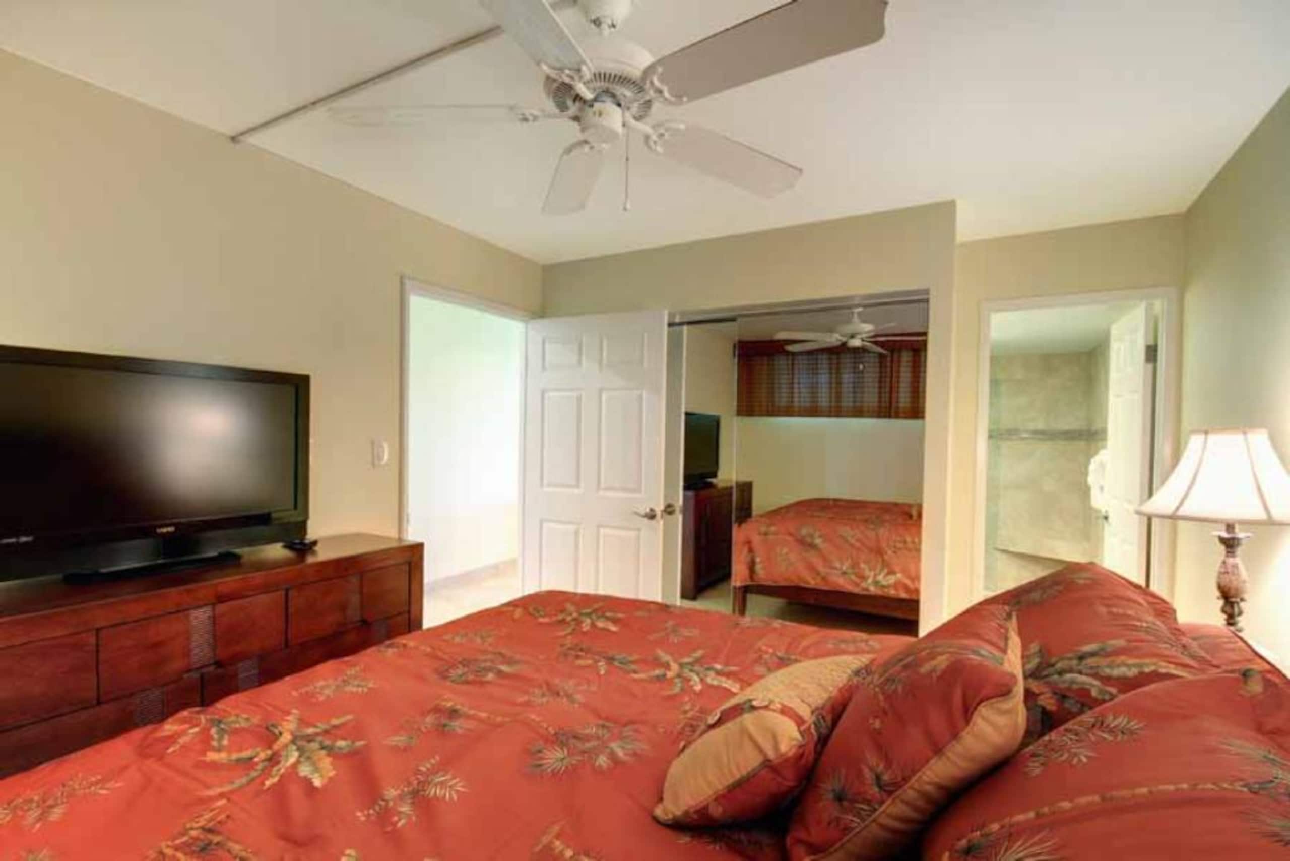 Condo in Kihei · ★4.67 · 1 bedroom · 2 beds · 1.5 baths - Image 16